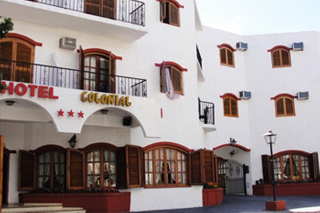 Hotel Colonial San Bernardo Esterno foto