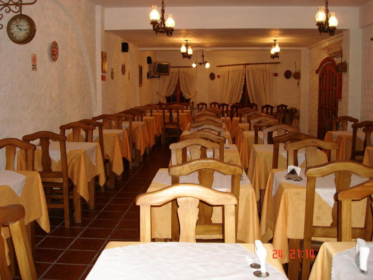 Hotel Colonial San Bernardo Esterno foto