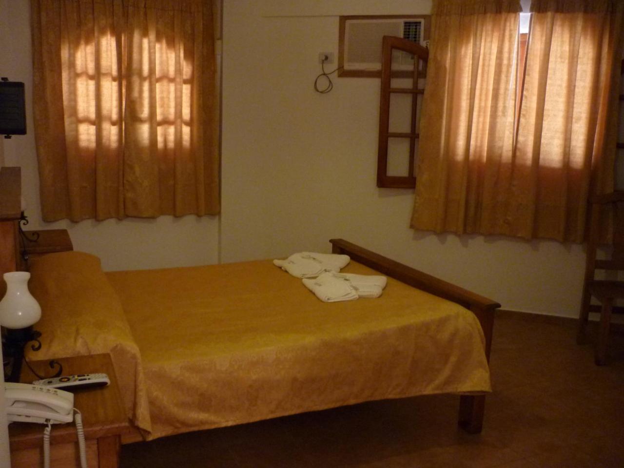 Hotel Colonial San Bernardo Esterno foto